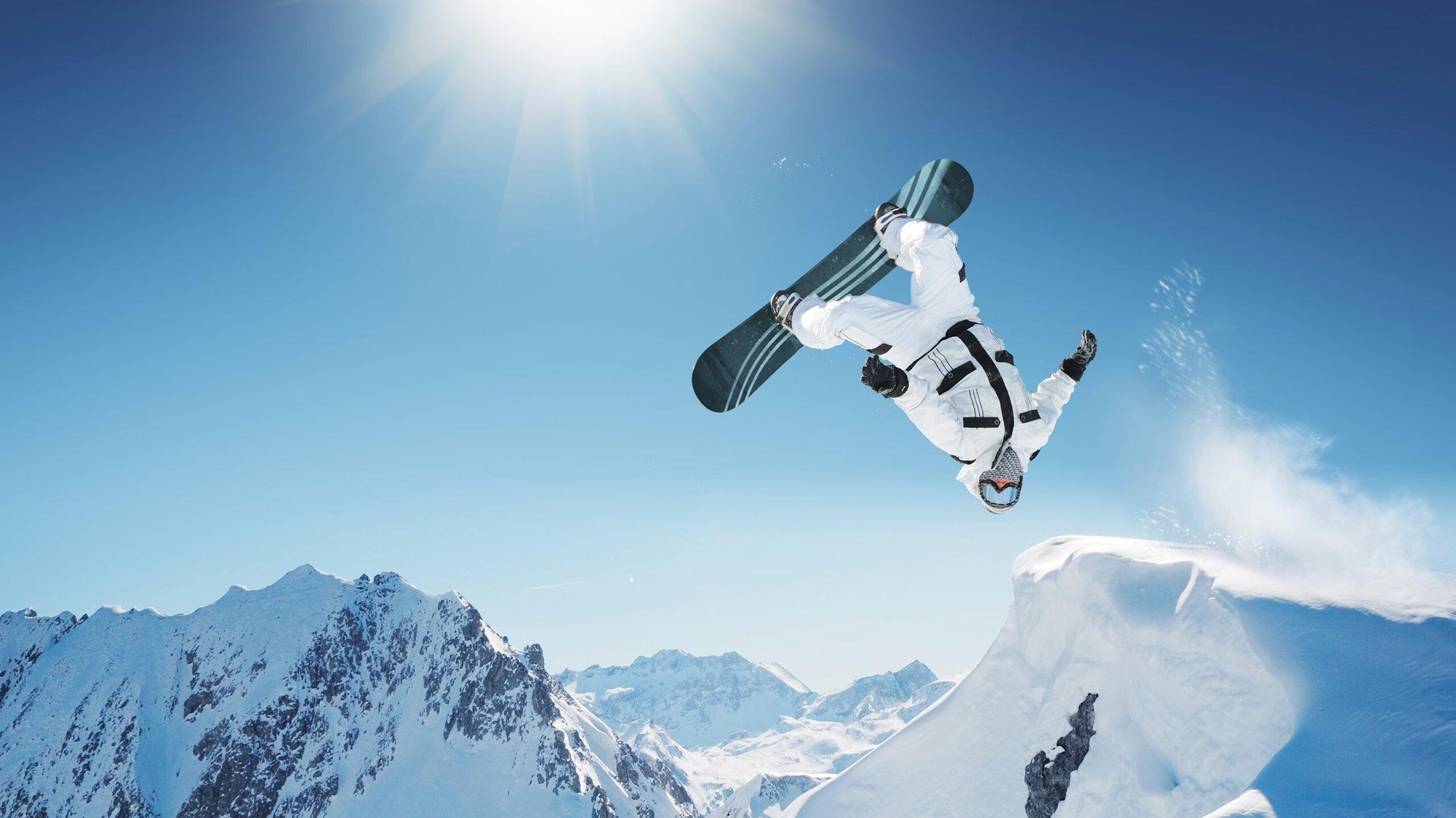 新科MVP降临！杰伦·布朗森总决赛首战轰25+8率队拔得头筹